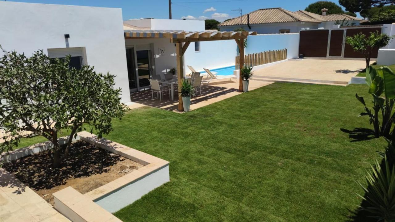 Palapa Garden Alojamientos, Piscina Privada Y Cerca Del Mar Чиклана-де-ла-Фронтера Экстерьер фото