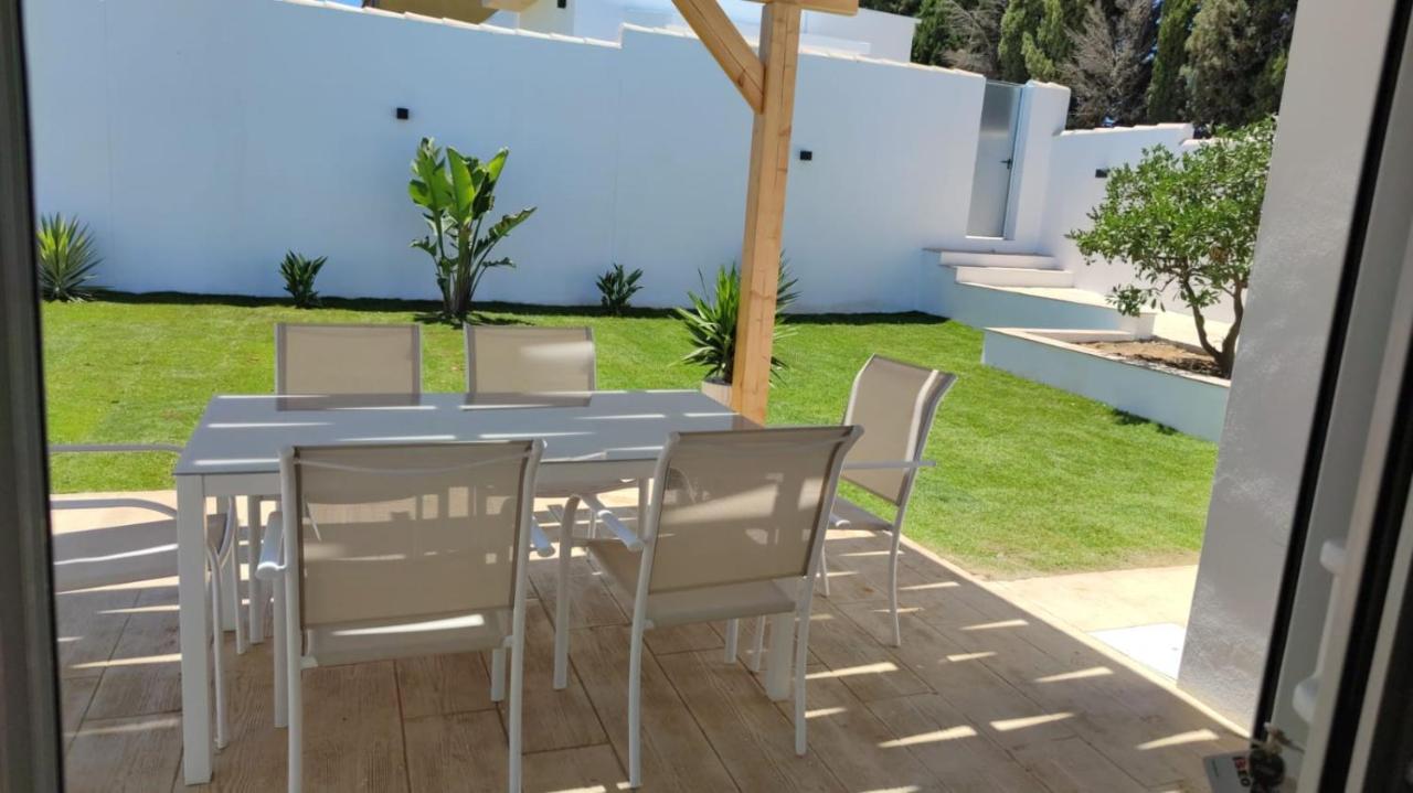 Palapa Garden Alojamientos, Piscina Privada Y Cerca Del Mar Чиклана-де-ла-Фронтера Экстерьер фото